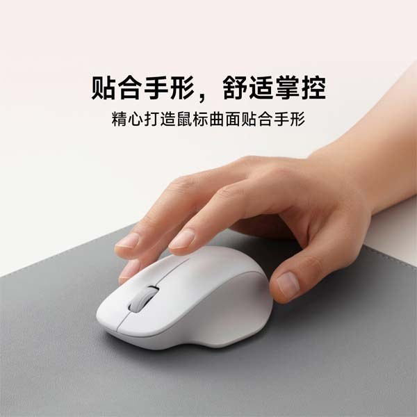 محتویات جعبه ماوس بی‌سیم سایلنت شیائومی XMWXSB04YM شامل ماوس، دانگل، باتری AA و دفترچه راهنما