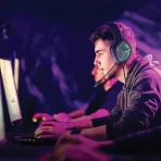 هدفون گیمینگ Green Lion Specter با درایور 50 میلی‌متری و نورپردازی RGB